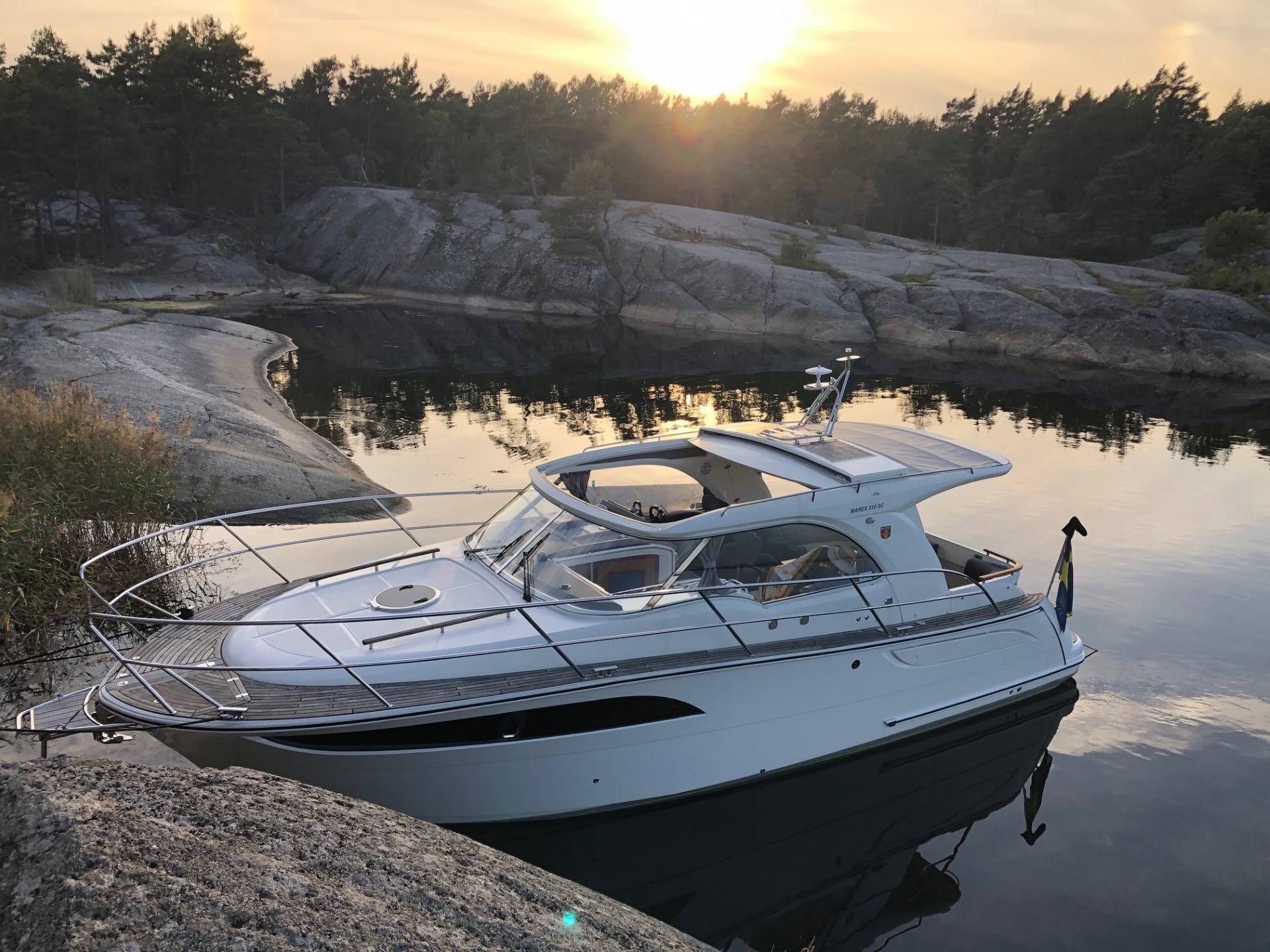 Marex 310 Suncruiser - 300 HK Diesel/Udstyr