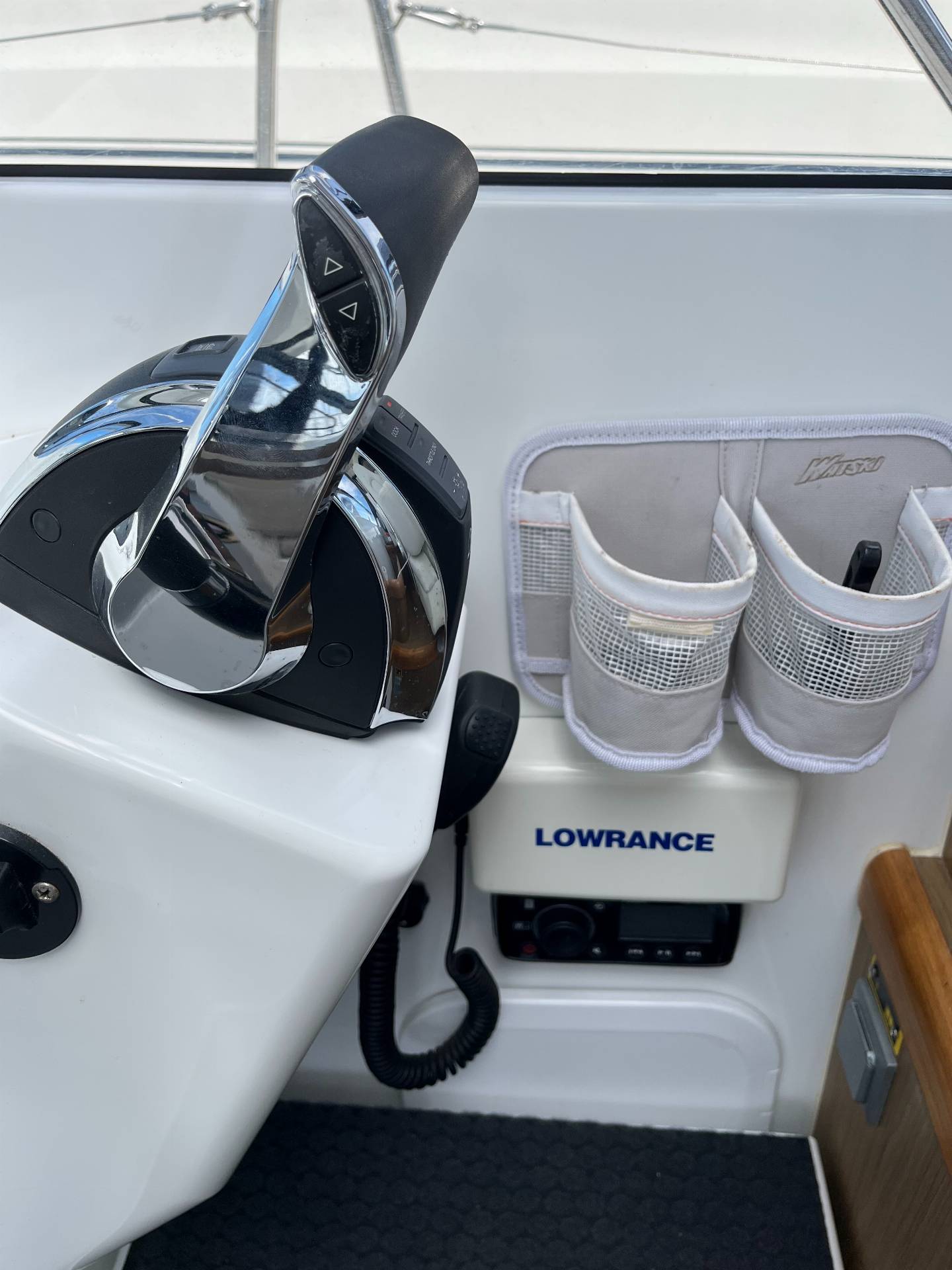 Beneteau Antares 8.80 m/ 250hk Mercury