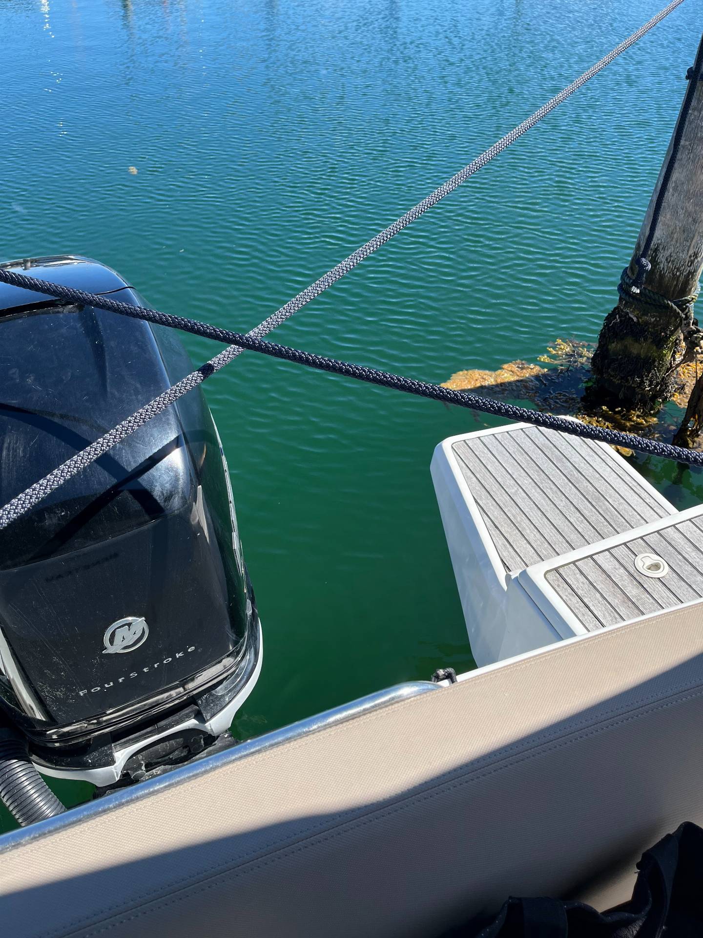 Beneteau Antares 8.80 m/ 250hk Mercury
