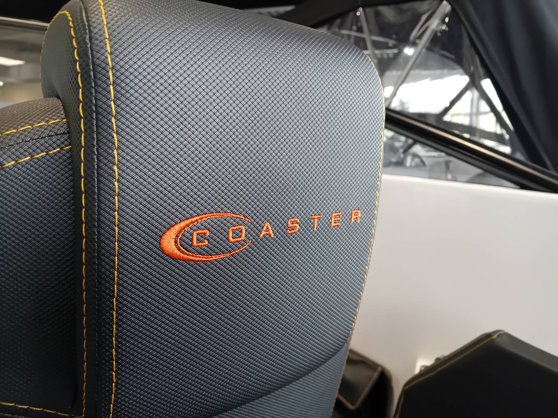 Coaster 600 DC - 100Hk Yamaha