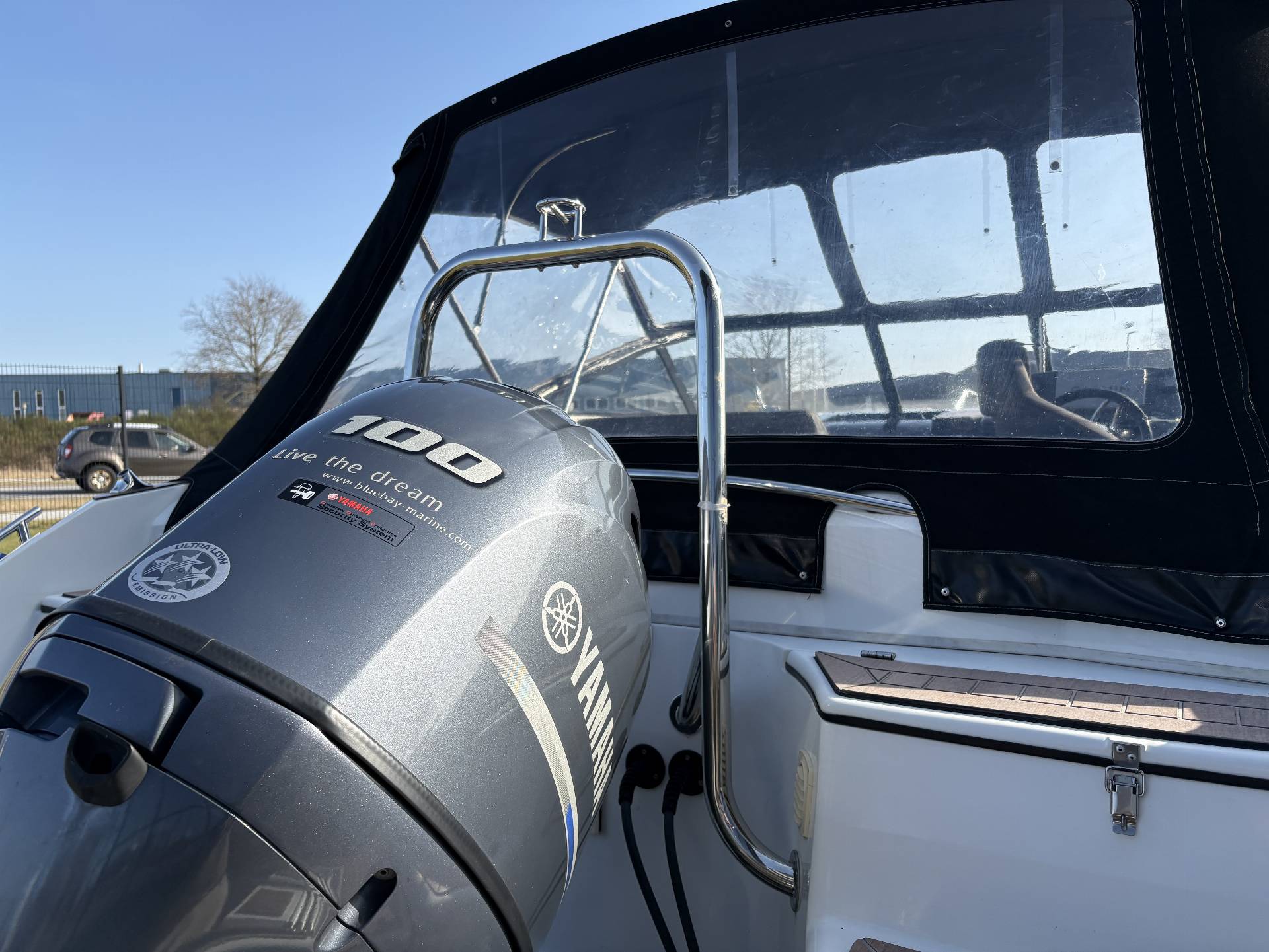 Coaster 600 DC - Yamaha 100 HK/Udstyr