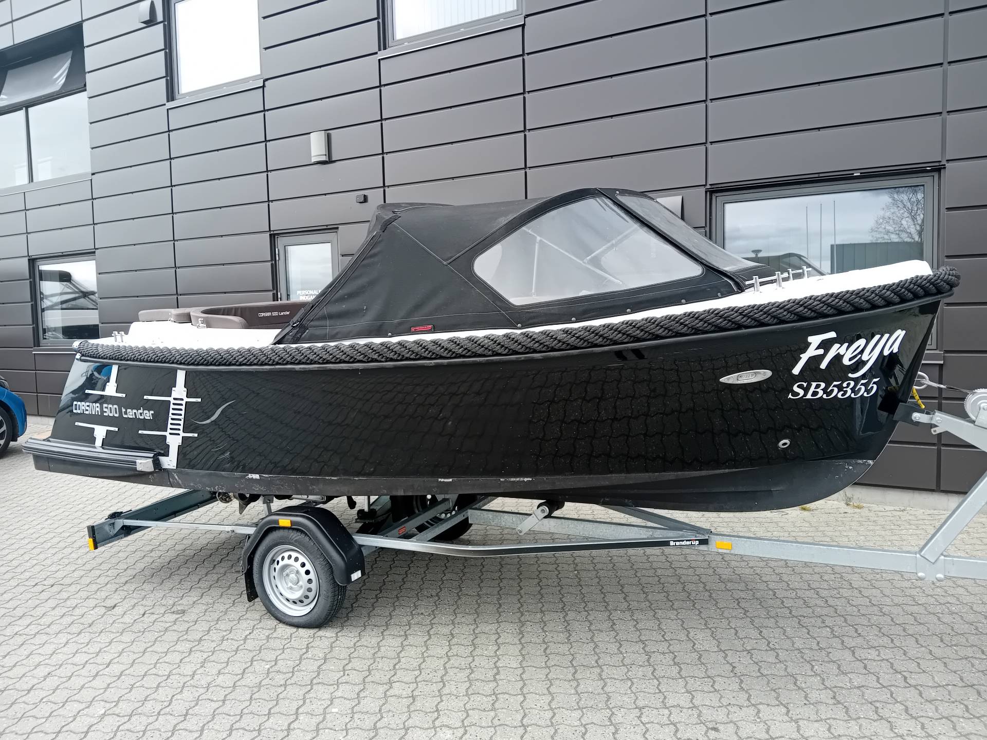 Corsiva 500 Tender m. 25hk Yamaha 4-takt