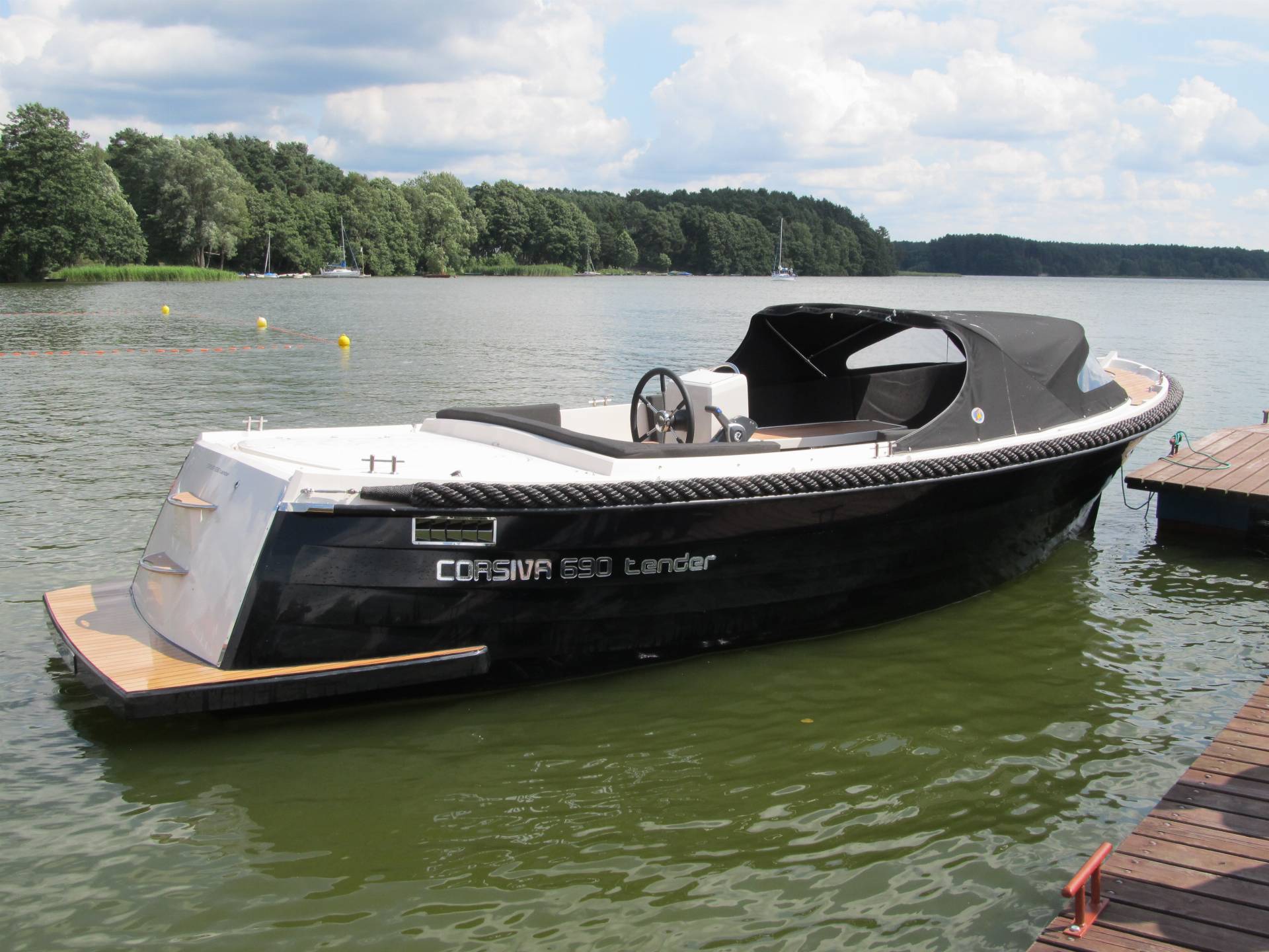 Corsiva 690 Tender  - 40 HK Yamaha/Udstyr