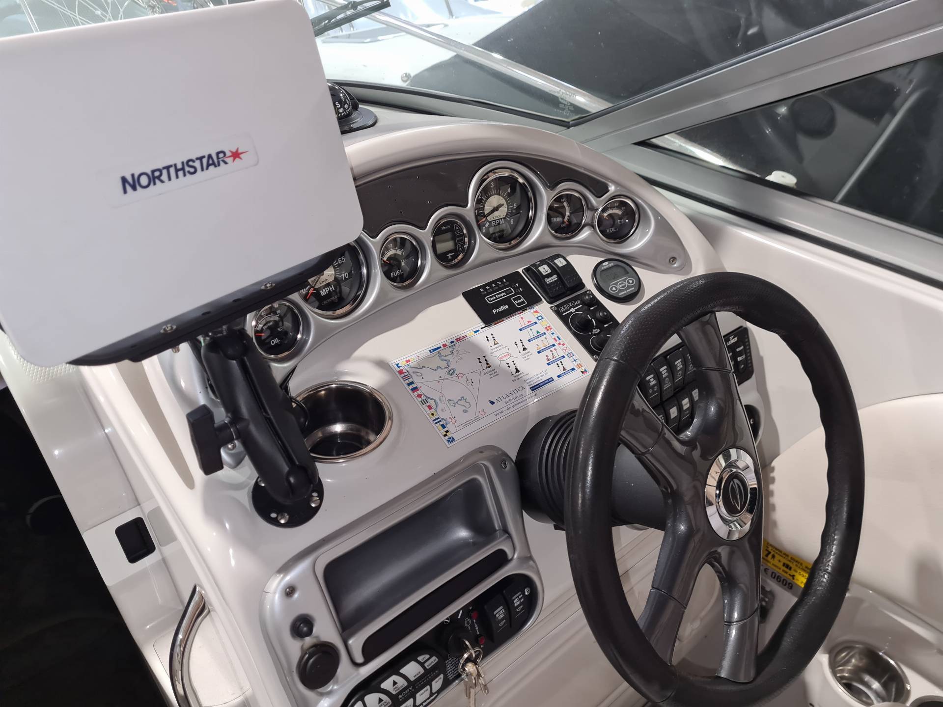 Crownline 250 CR - MAG 375 HK/Udstyr