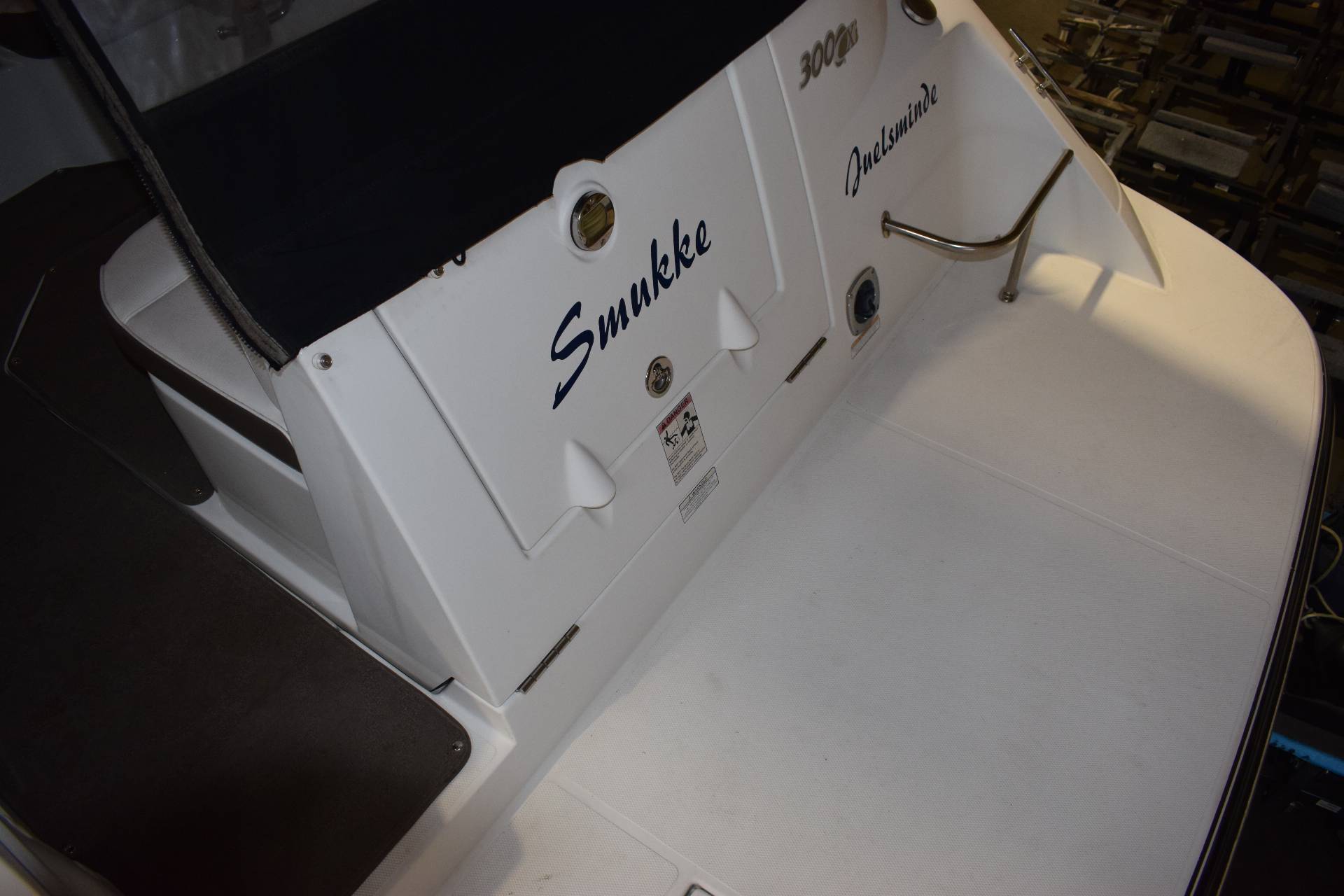 Cruiser Yachts 300 Express - Twin Volvo Penta D3/Udstyr - DIESEL