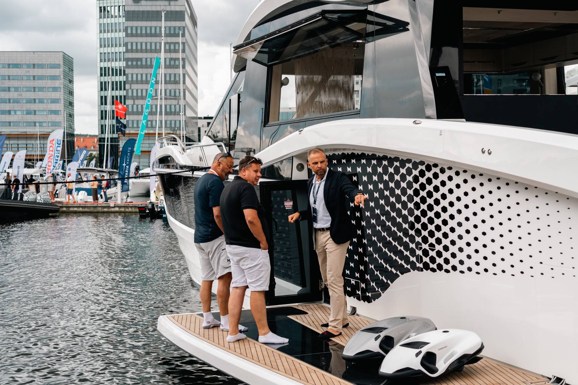 Galeon 620 Fly