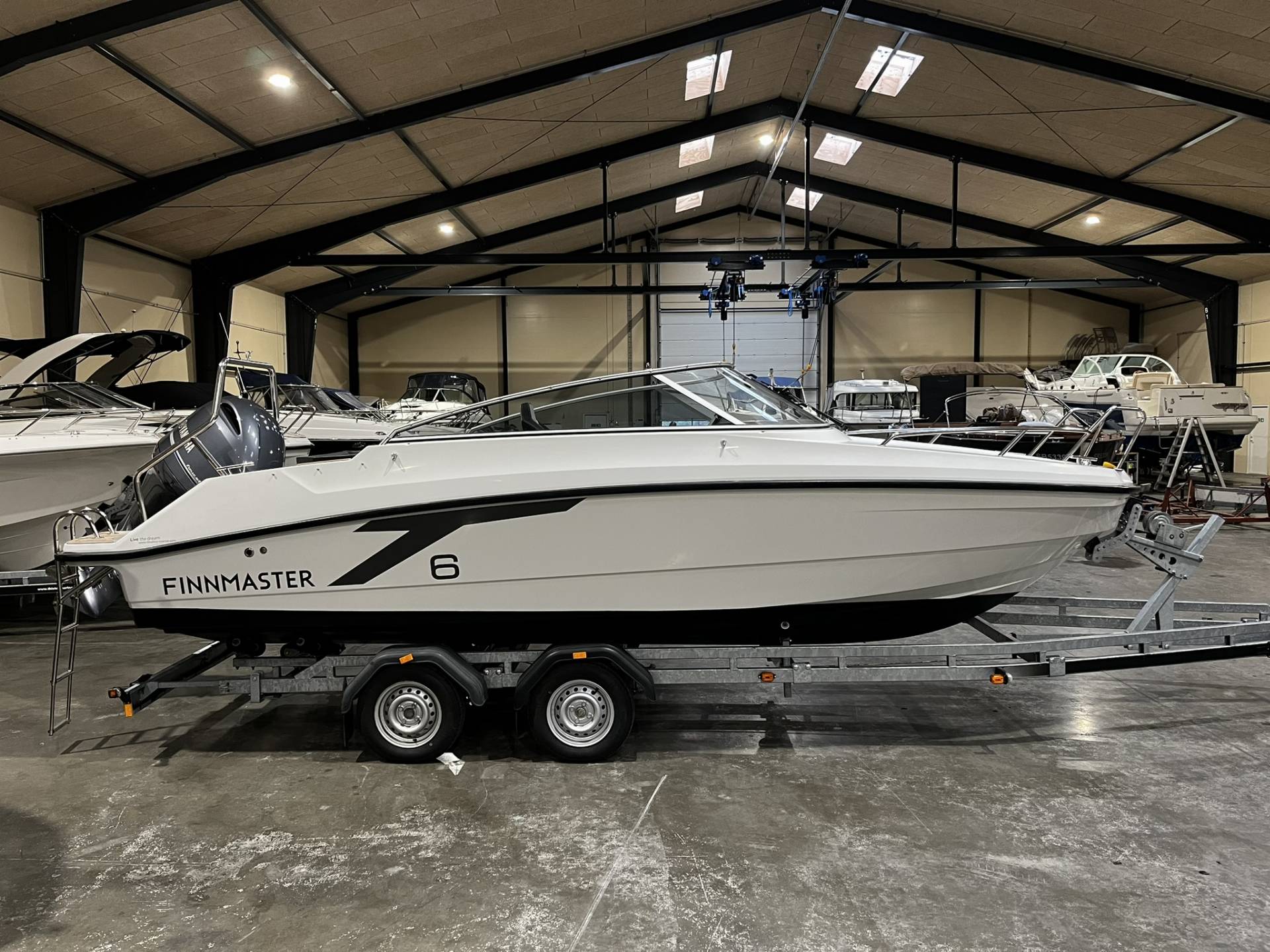 Finnmaster T6 - Yamaha F200 HK