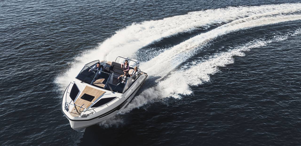 Finnmaster T9 - 2 X F300 Yamaha/Udstyr