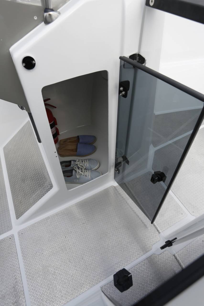 Finnmaster Husky R6 - Yamaha 150/Udstyr