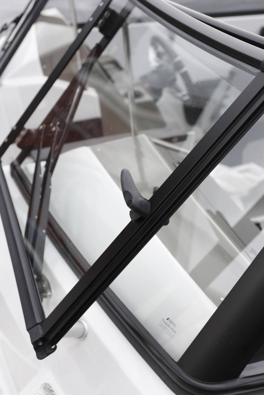 Finnmaster Husky R6 - Yamaha 150/Udstyr