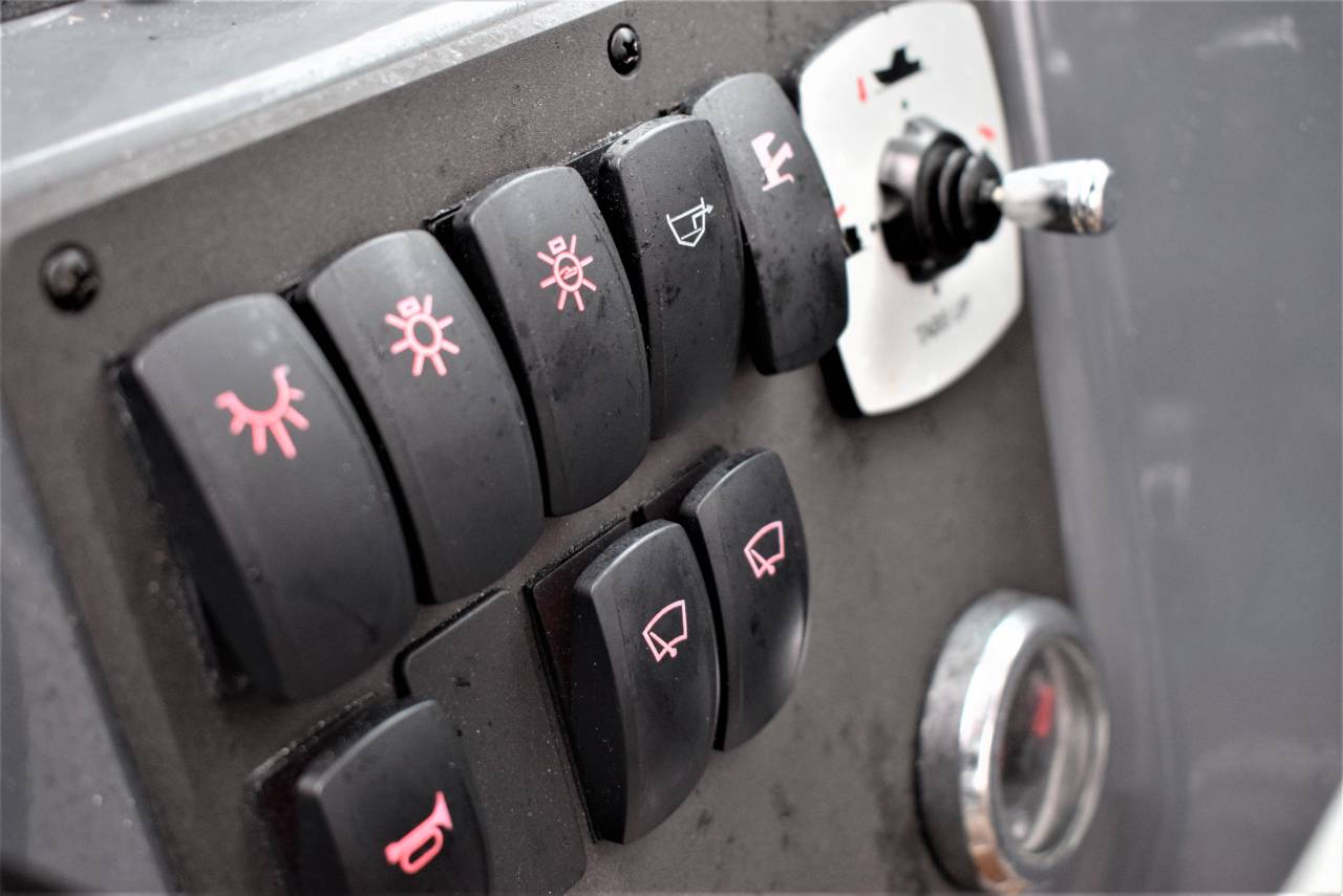 Flipper 700ST m/Yamaha F225 V6 og udstyr