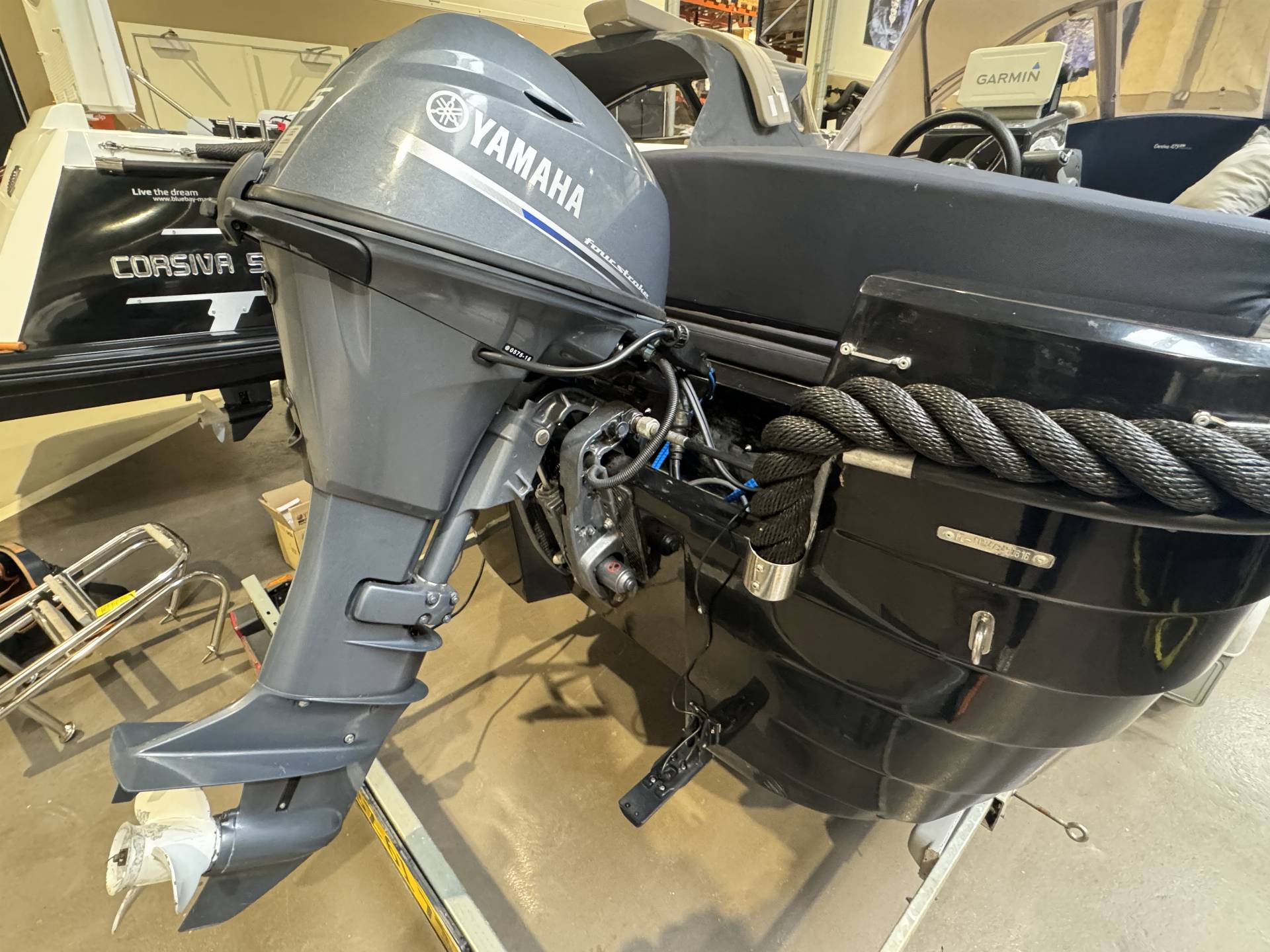 Corsiva 475 Tender / 15hk yamaha