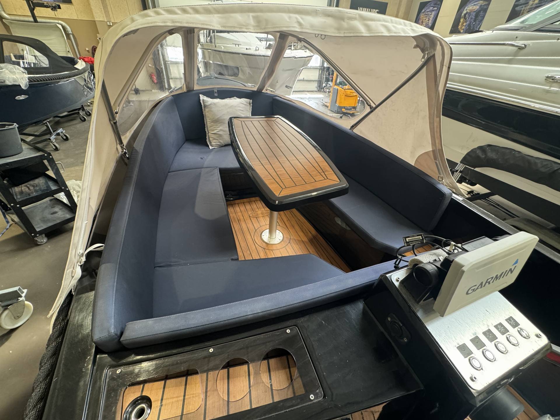 Corsiva 475 Tender / 15hk yamaha