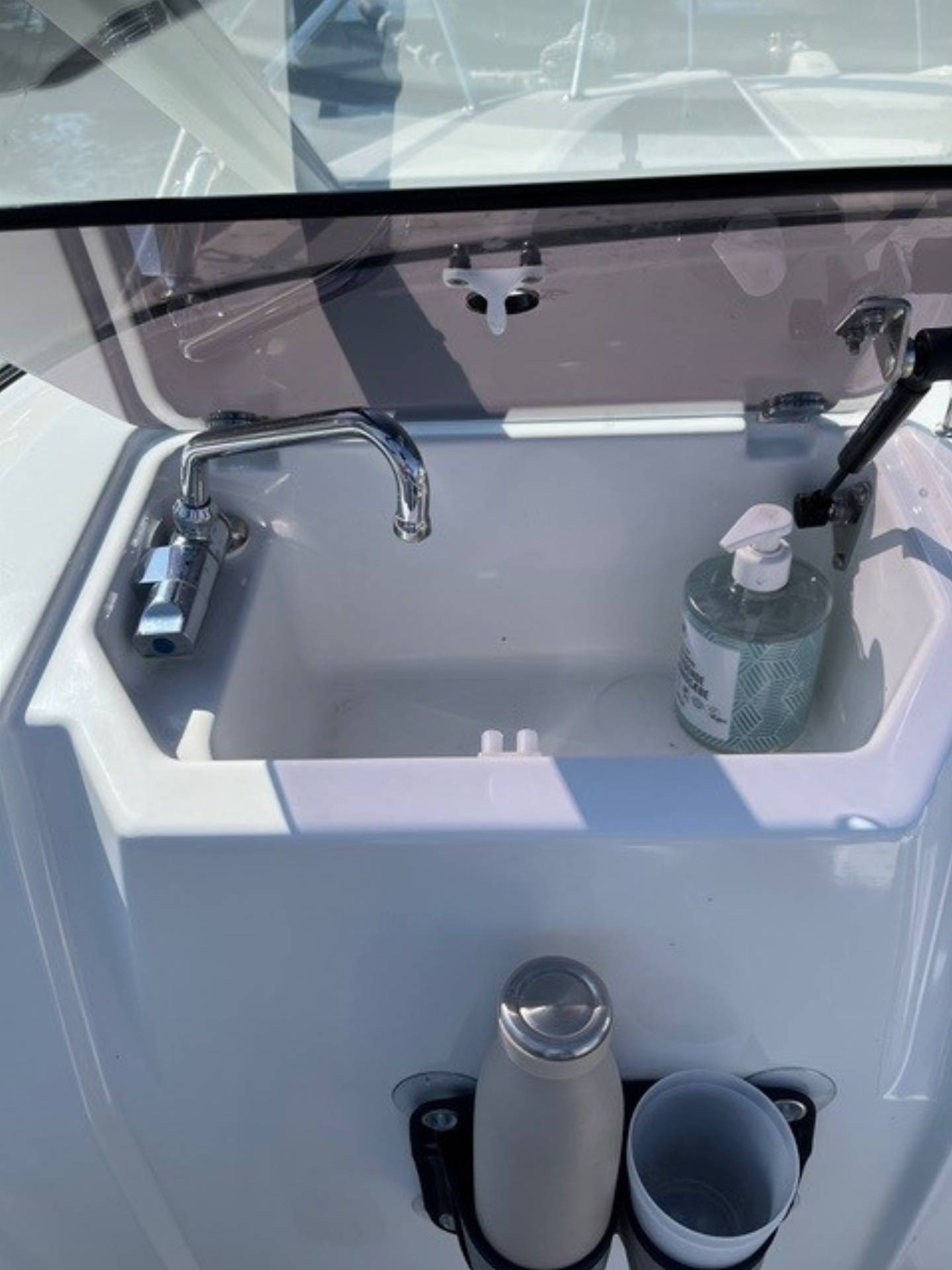 Jeanneau 6.5 DC - 175 HK Yamaha/Udstyr