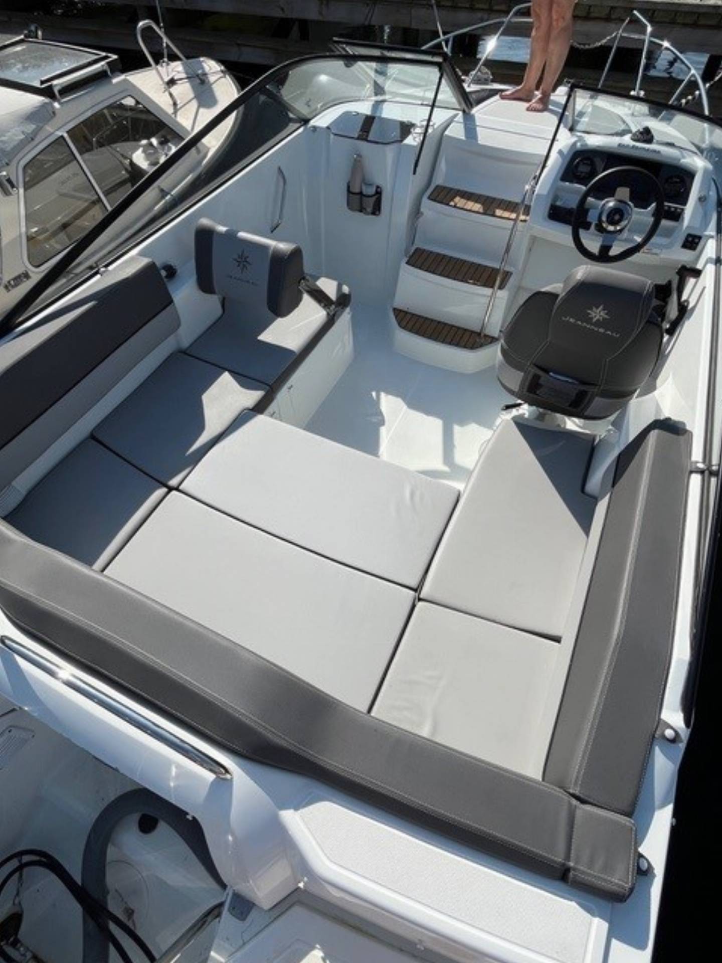 Jeanneau 6.5 DC - 175 HK Yamaha/Udstyr