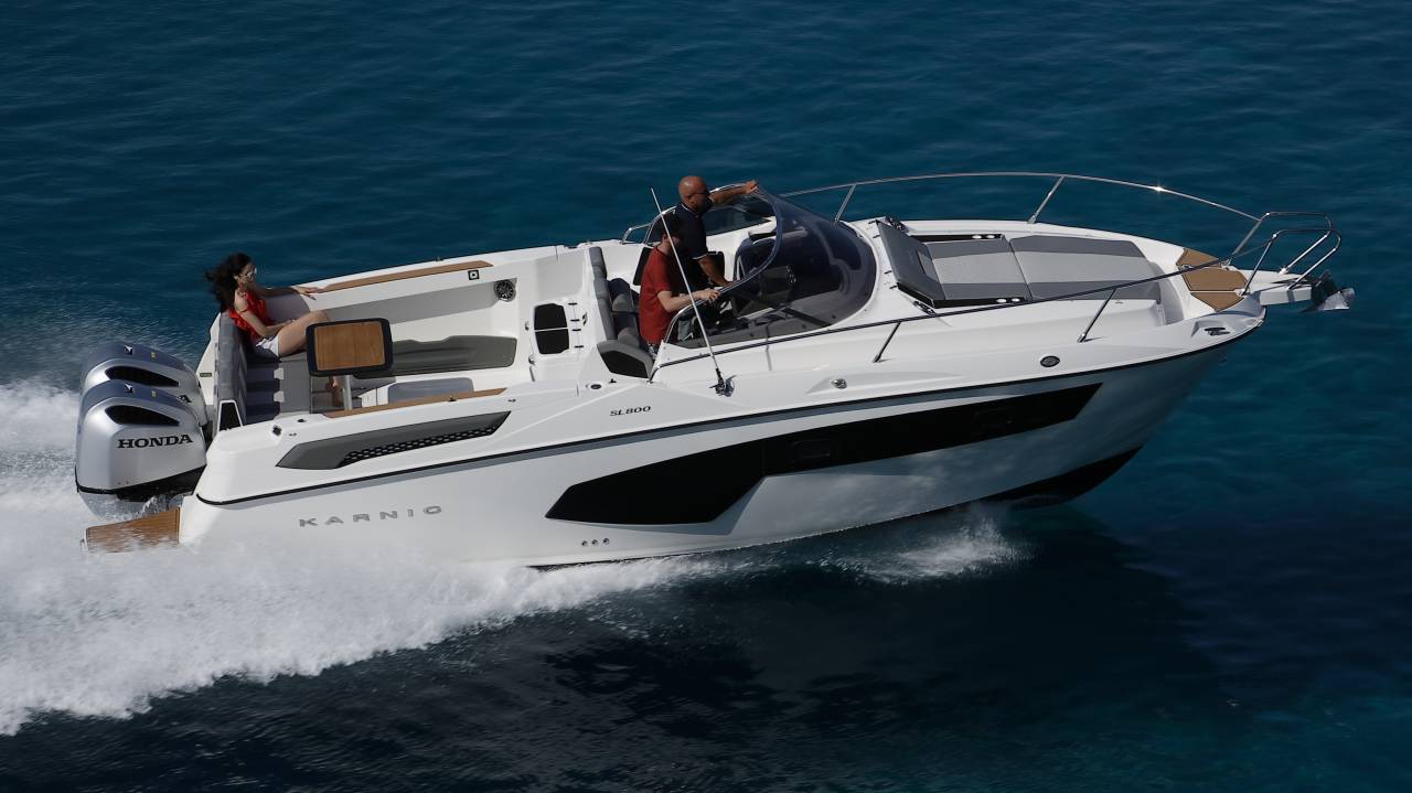 Karnic SL800 - 200 HK Yamaha/Udstyr