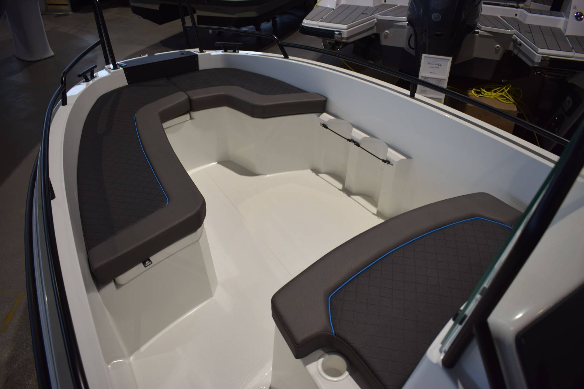 Nordhval SC5 alu - 60 HK Yamaha/Udstyr