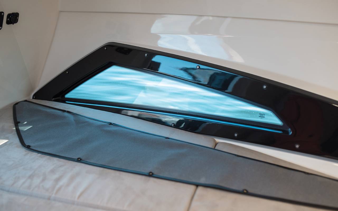 Nordkapp Noblesse 660 m/150 HK Yamaha og udstyr - letbrugt