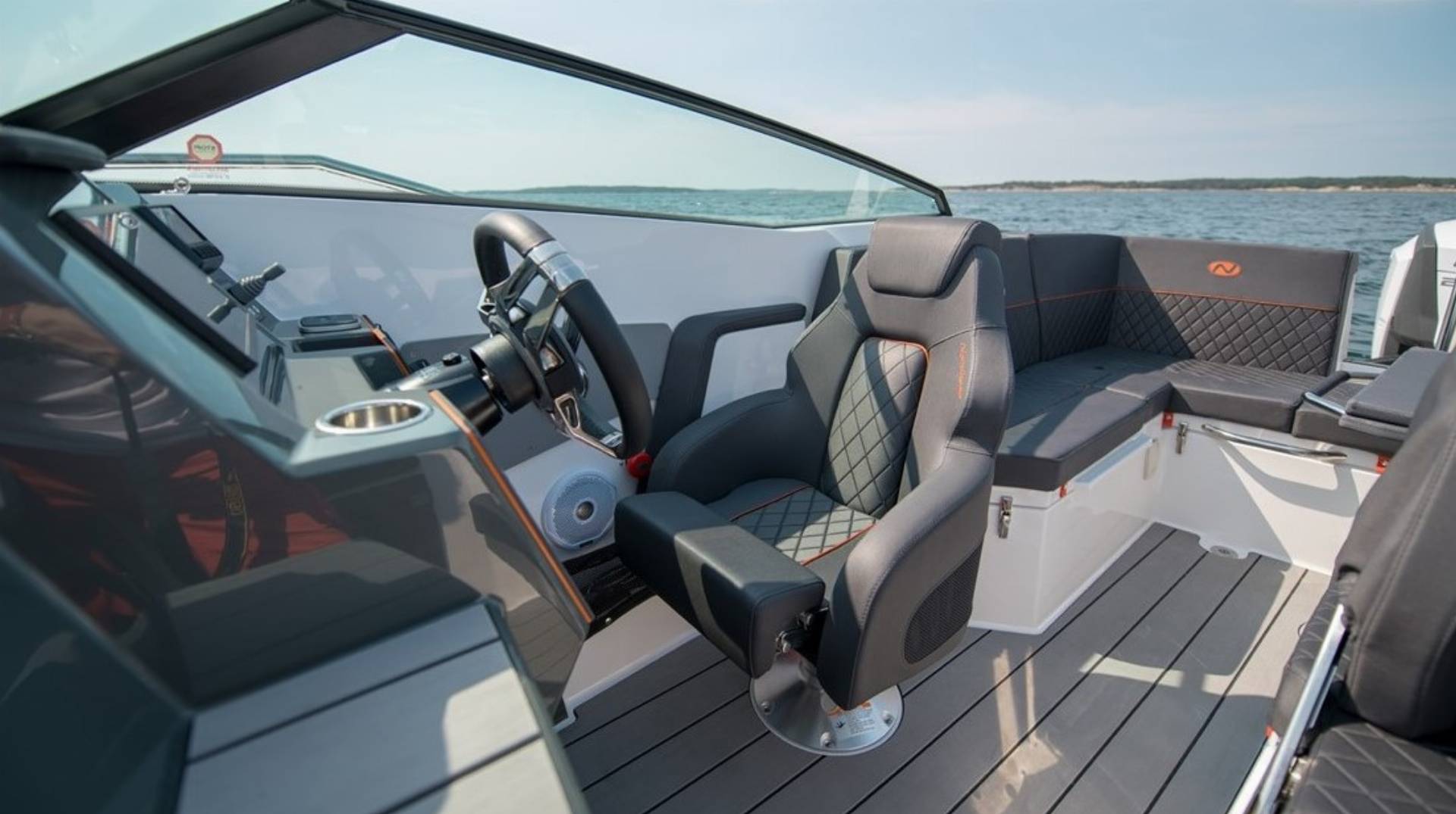 Nordkapp Noblesse 720 - 250 HK Yamaha/Udstyr