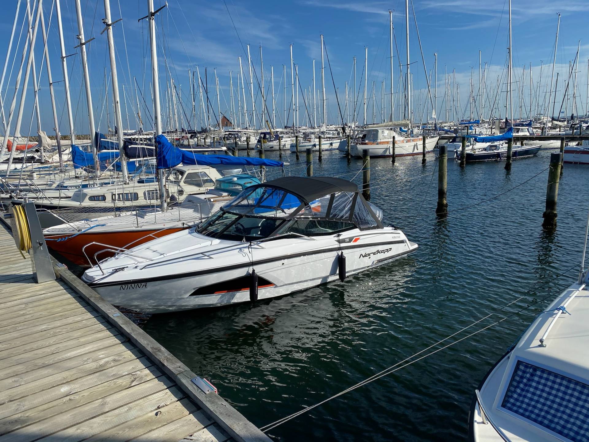 Nordkapp Noblesse 720 - 250 HK Yamaha/Udstyr