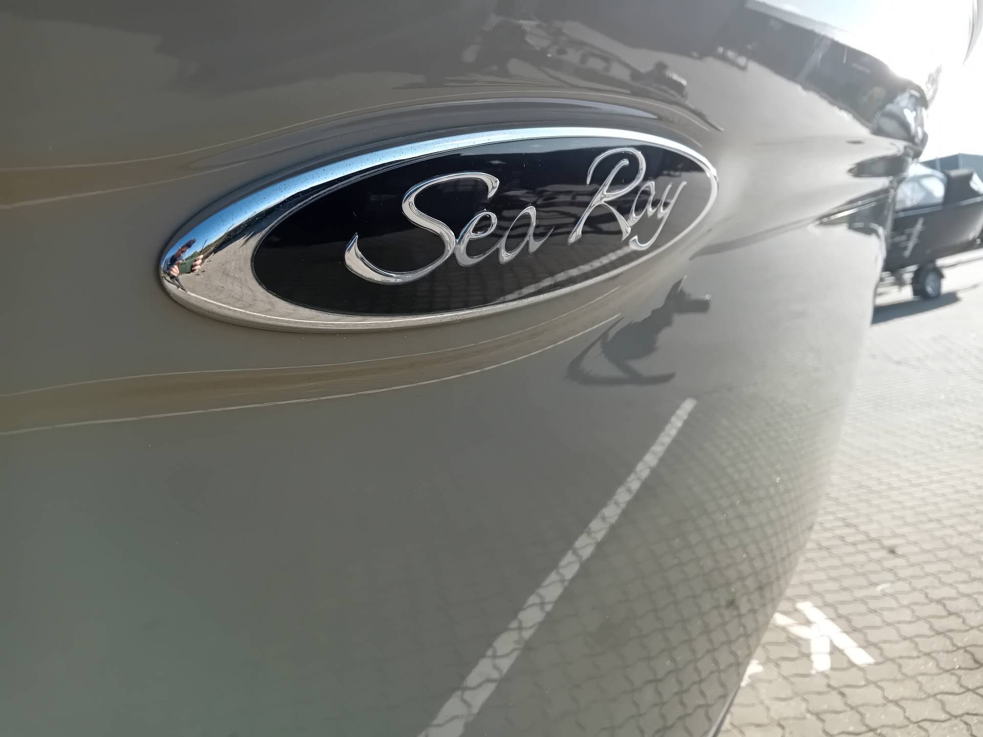 Searay 220  Sunsport m/ Mercruiser 4.3