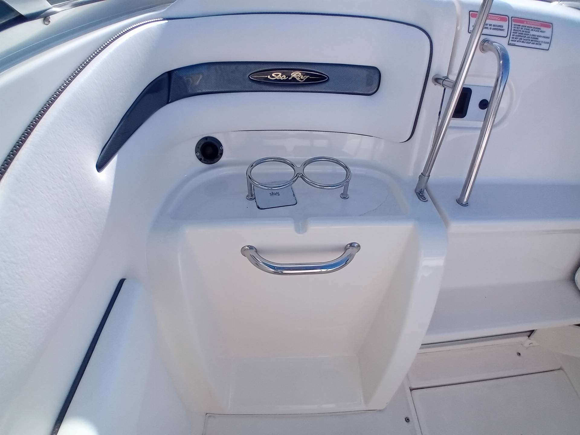 Searay 220  Sunsport m/ Mercruiser 4.3