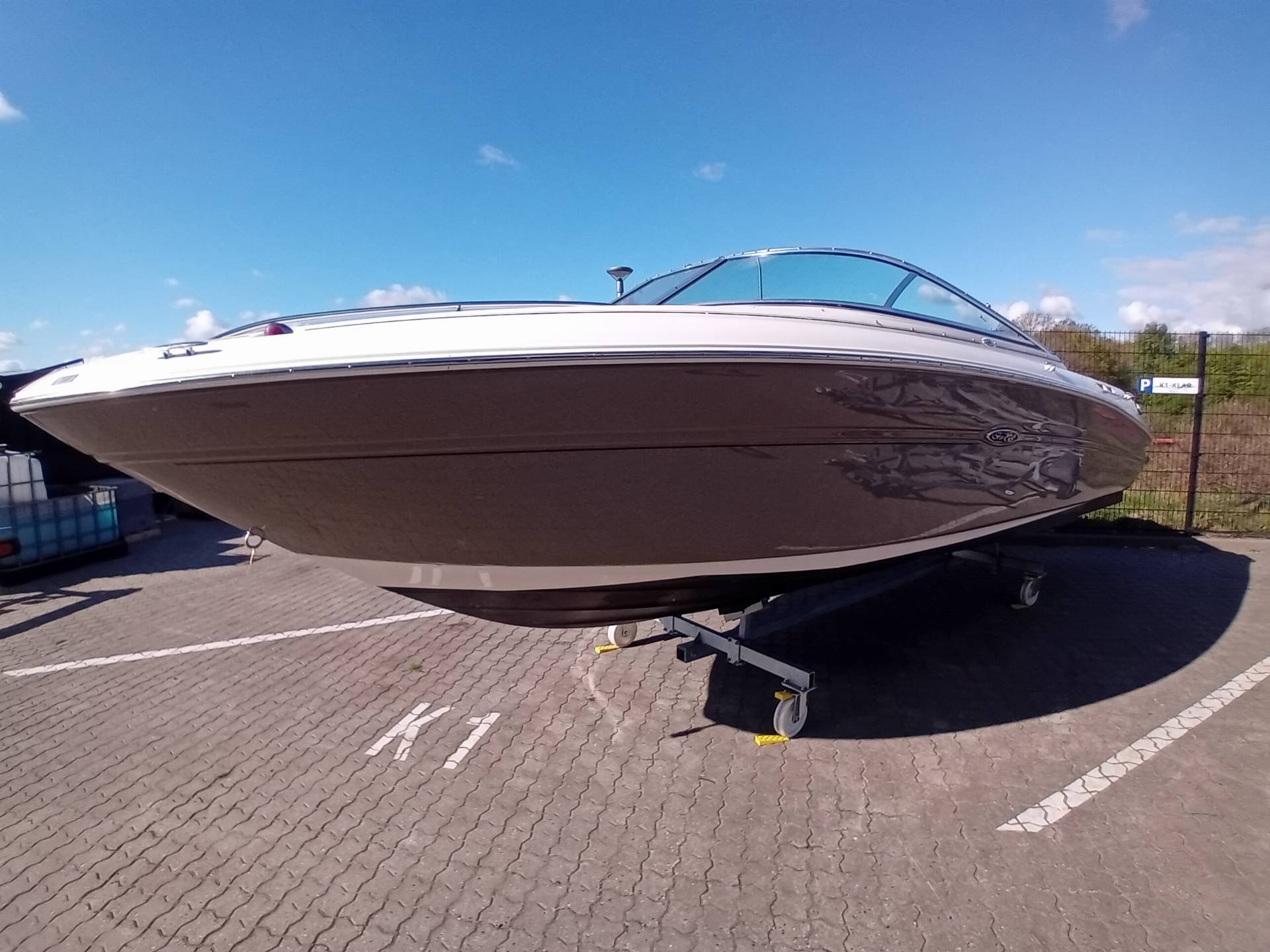 Searay 220  Sunsport m/ Mercruiser 4.3