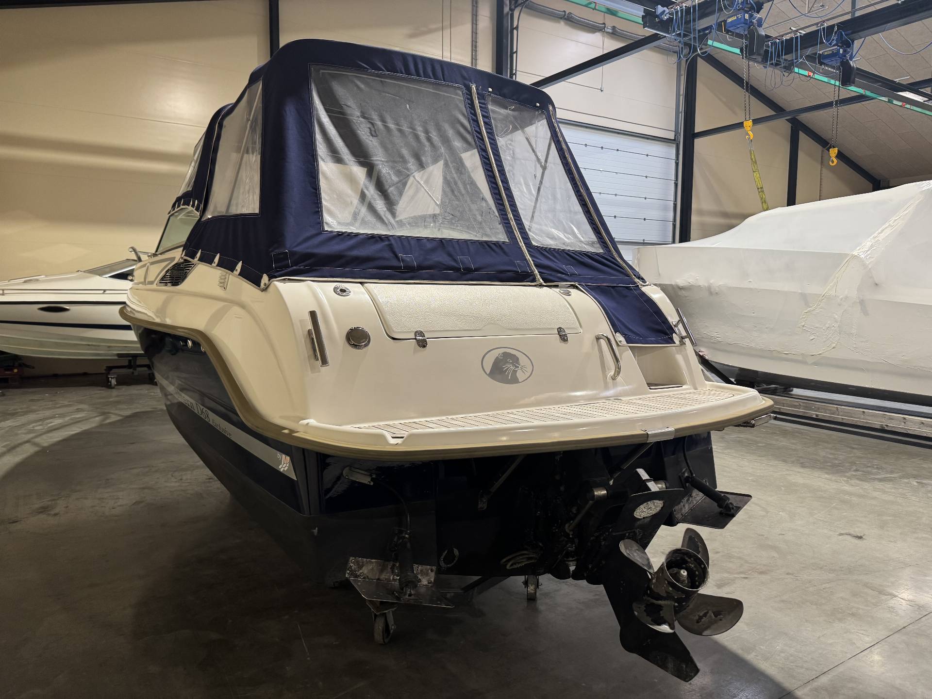 Uttern D68 Exclusive - Mercruiser 4.3