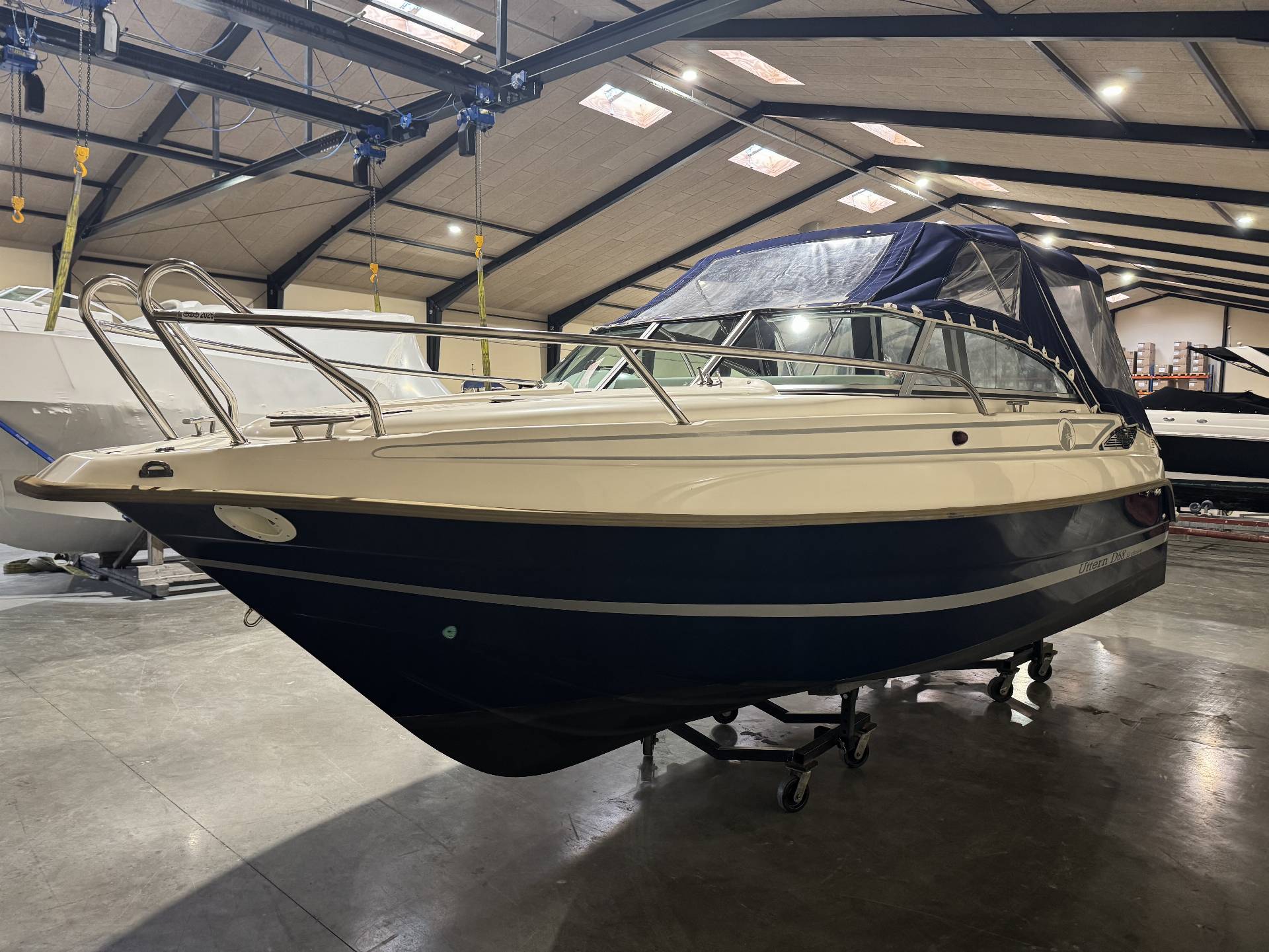 Uttern D68 Exclusive - Mercruiser 4.3