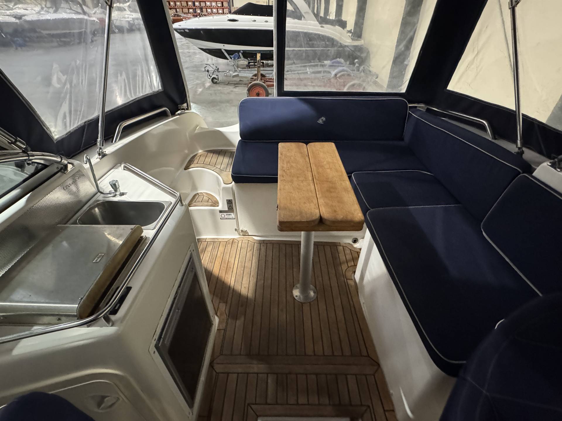 Uttern D68 Exclusive - Mercruiser 4.3