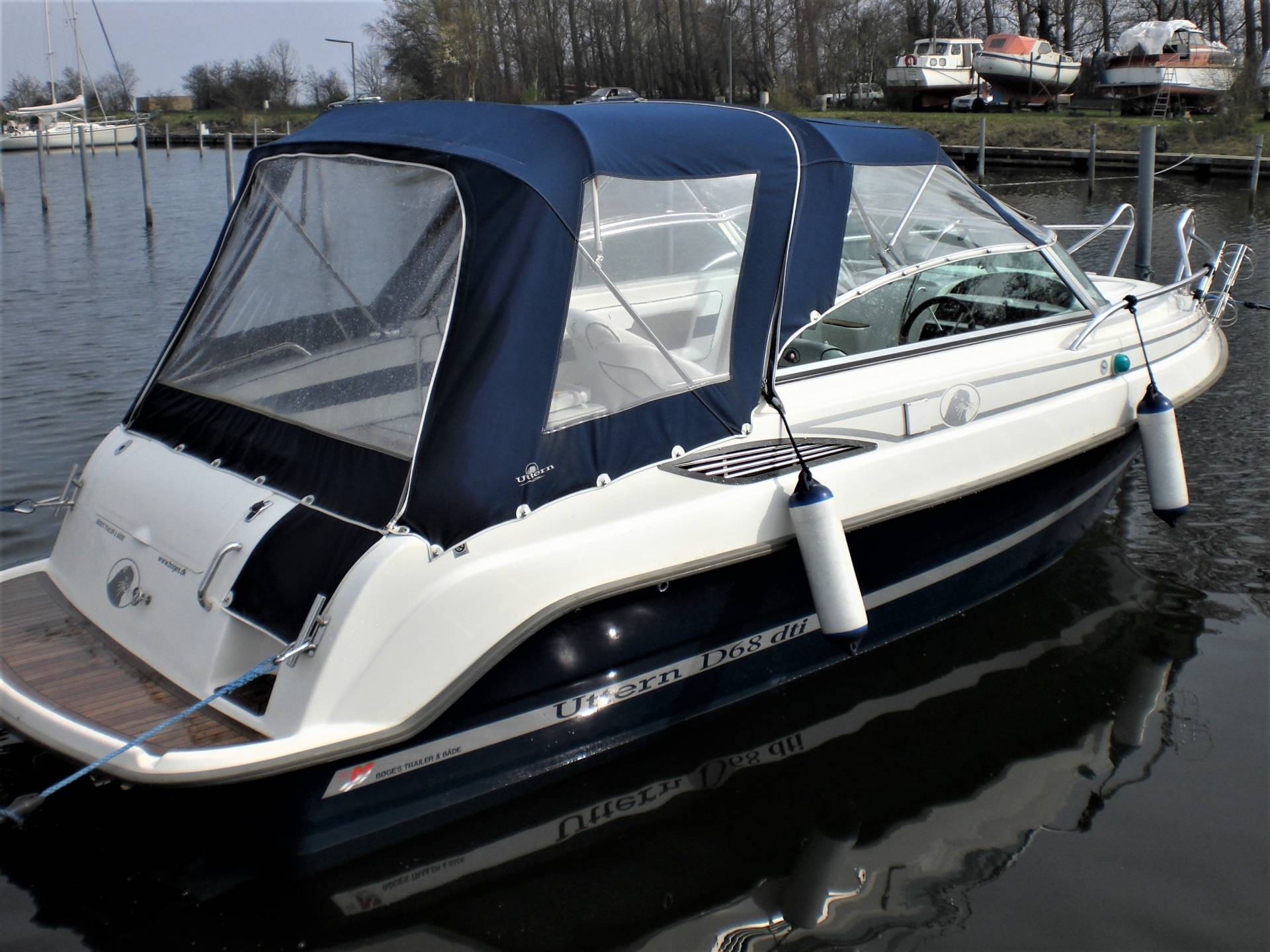 Uttern D68 Exclusive - Mercruiser 4.3