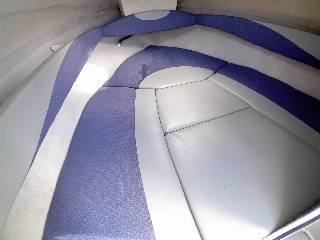 Bayliner Capri 212 - 260 HK Mercruiser 5.0L/Udstyr
