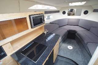 Bayliner Ciera 8 - Mercruiser 250 HK/Udstyr