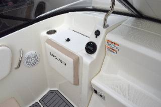 Bayliner VR5 Cuddy - Mercury F150 HK/Udstyr
