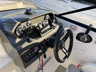 Bayliner VR5 - Mercruiser 4.5L 200 HK