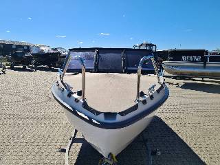 Bella 500 BR - 80 HK Mercury/Udstyr