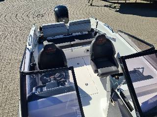 Bella 500 BR - 80 HK Mercury/Udstyr