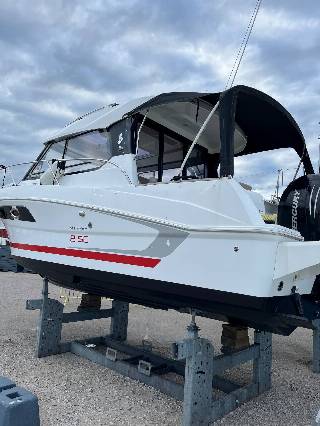 Beneteau Antares 8.80 m/ 250hk Mercury
