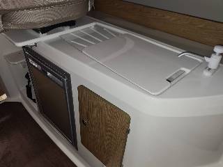 Beneteua Antares 6.80 - Yamaha F115/Udstyr