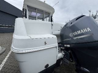 Beneteua Antares 6.80 - Yamaha F115/Udstyr