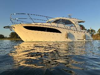 Marex 310 Suncruiser - 300 HK Diesel/Udstyr
