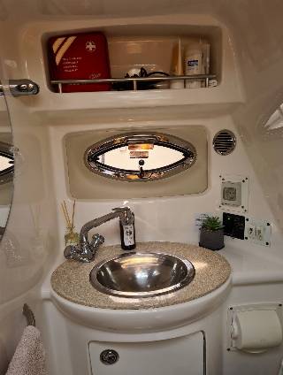 Chaparral 250 Signature - Volvo Penta 5.7L GXI/Udstyr