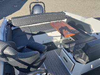 Coaster 600 BR - 175 HK Yamaha/udstyr