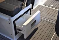 Coaster 600 BR CARBON EDT - 150 HK Yamaha/Udstyr