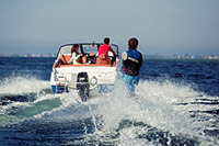 Coaster 600 BR - 175 HK Yamaha/udstyr