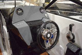 Coaster 600 BR m/100 HK Yamaha og udstyr