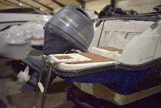 Coaster 600 BR m/100 HK Yamaha og udstyr