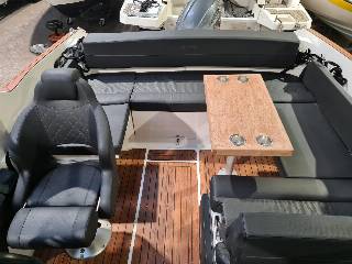 Coaster 600 BR m/100 HK Yamaha og udstyr