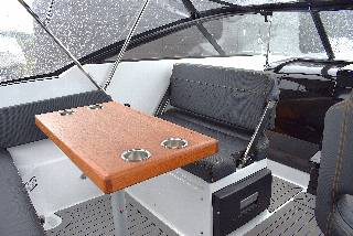Coaster 600 DC - 150 HK Yamaha/Udstyr/Carbon