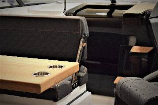 Coaster 600 DC - 175 HK Yamaha/Udstyr